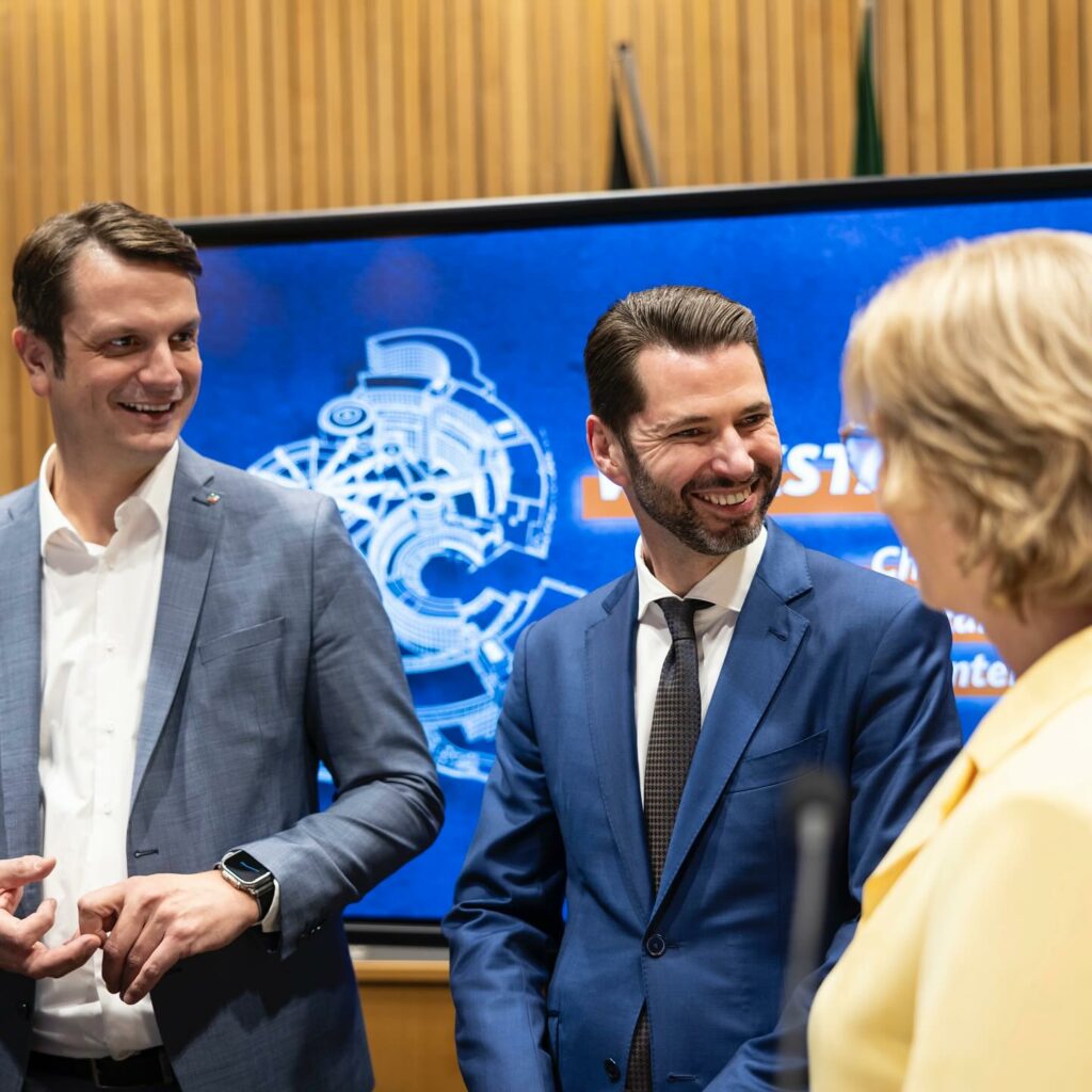 Wir wollen Lust machen auf die Chancen, die KI bietet! In unserem Werkstattgesp...
