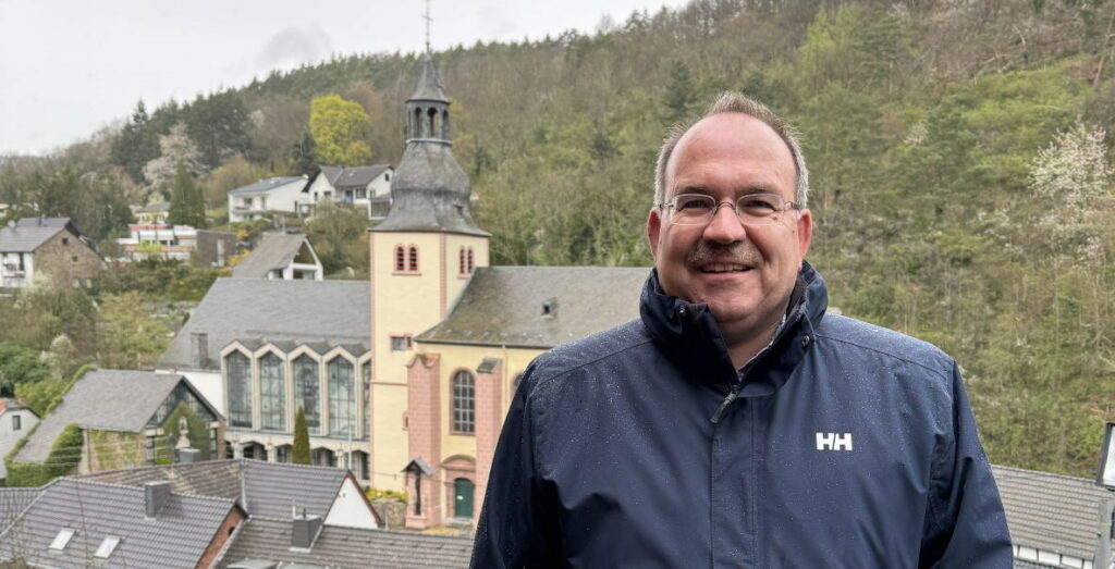 Christ ist wahrhaft auferstanden!
Der Jubelbotschaft der Osternacht geht das Ma...