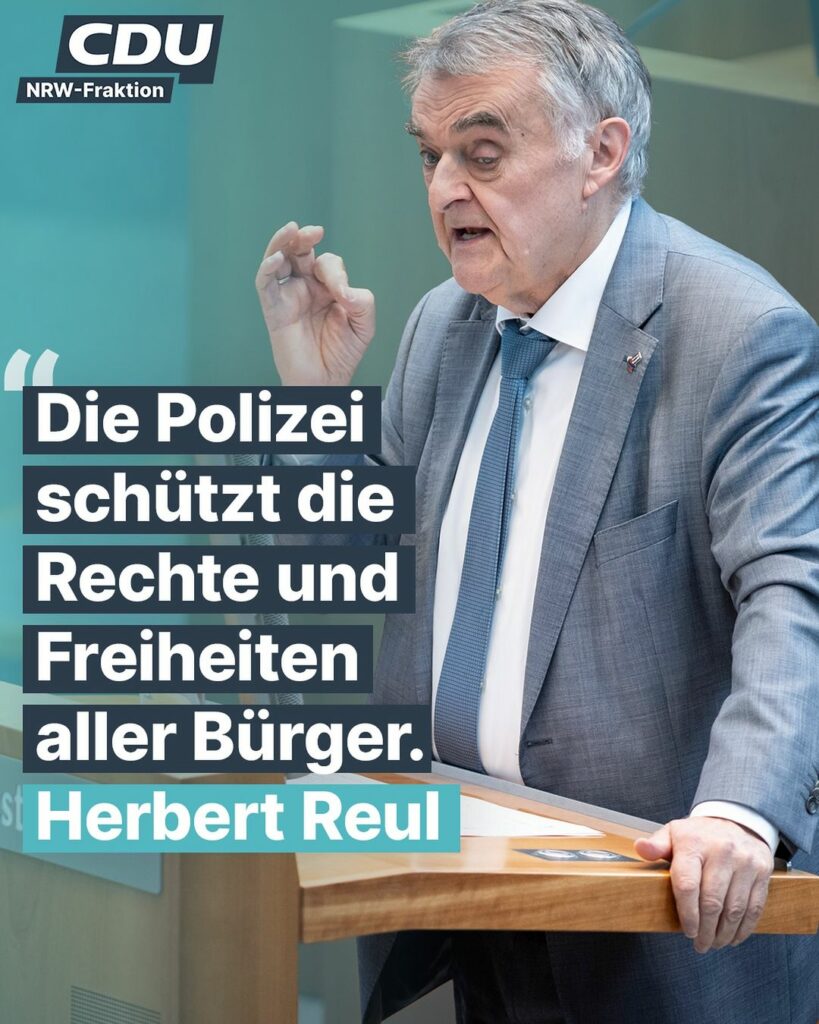 Demokratie  Polizei
 Unsere Polizei sorgt für Sicherheit, schützt die Freiheiten...