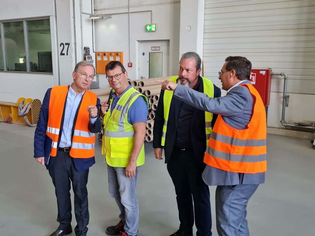 Die #Papierherstellung und -verarbeitung ist eine der prägenden #Industrien im ...