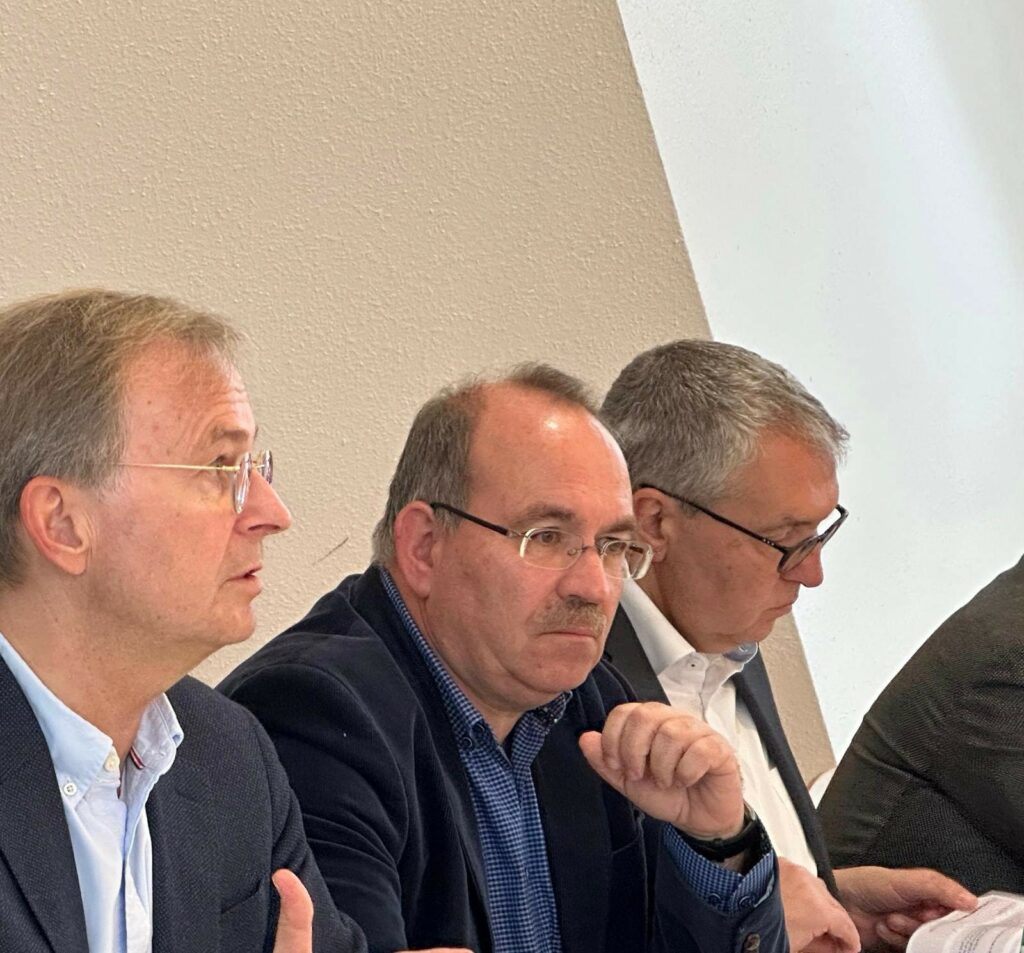 Im erweiterten Kreisvorstand der CDU Düren-Jülich haben wir den Landtagsabgeor...