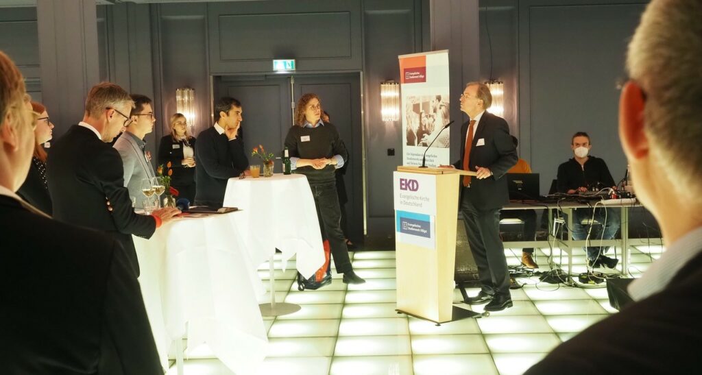 In Zeiten wachsender gesellschaftlicher Konflikte braucht es mehr #Miteinander,...
