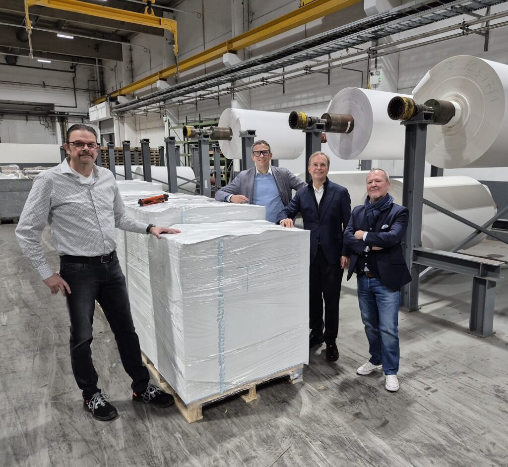 Das ist eine gute Nachricht: Die Papierfabrik Reflex investiert weiter in Düren...