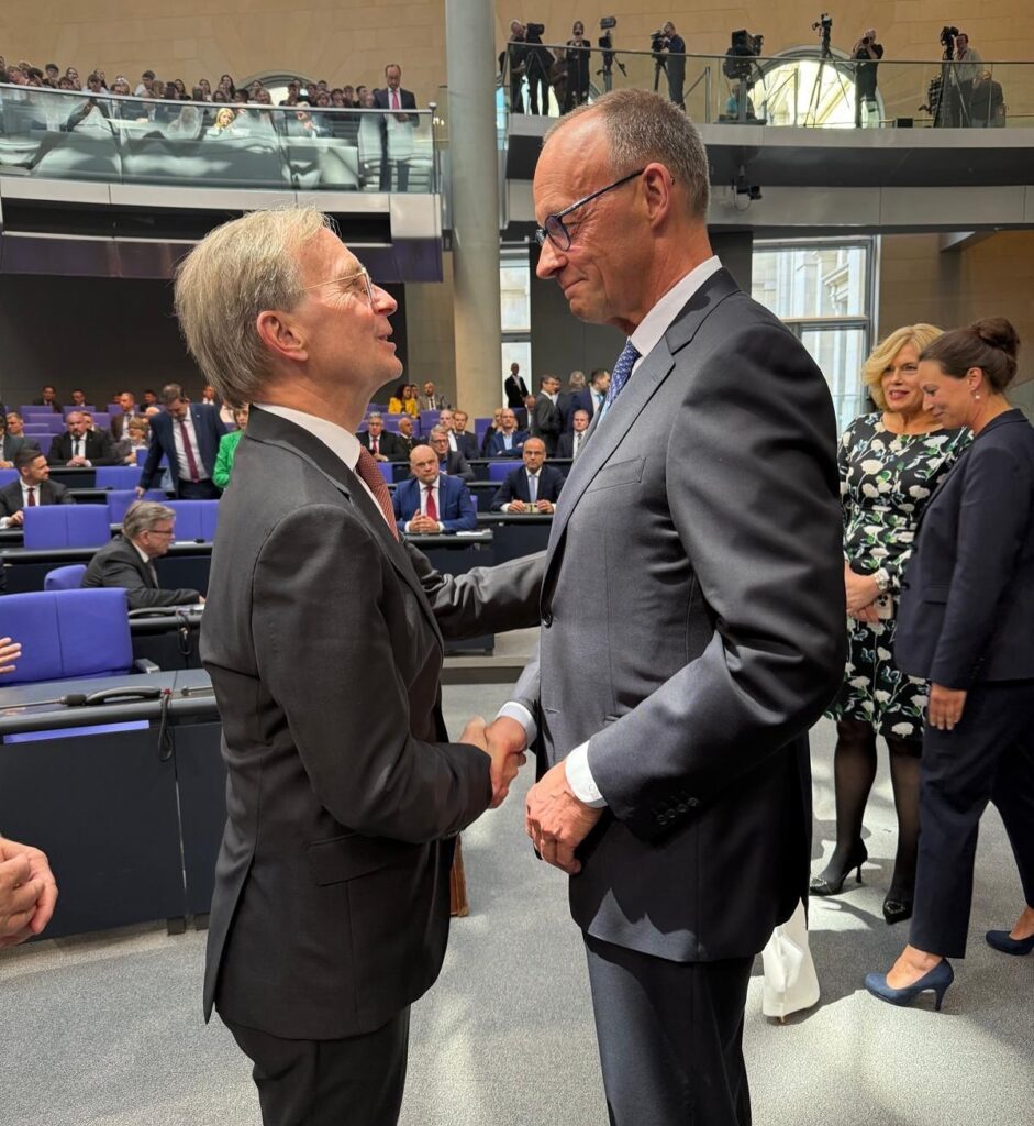 Lieber Friedrich Merz, herzlichen Glückwunsch zu Deiner Wahl als 10. Bundeskanz...