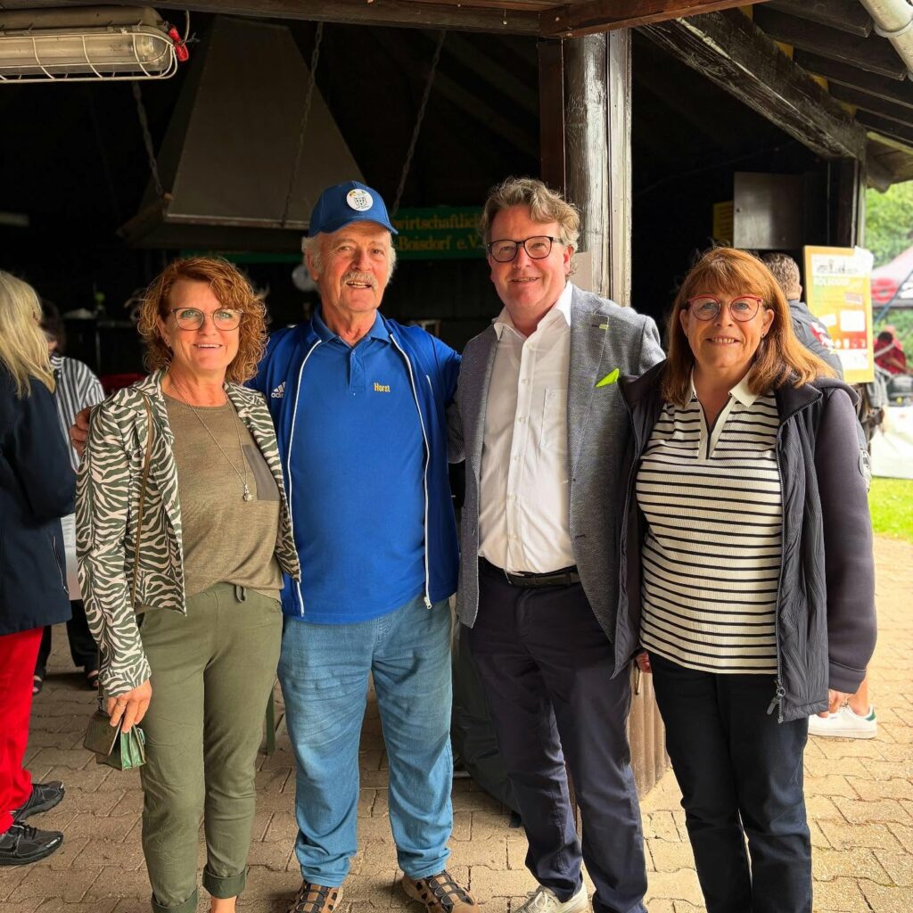 Zu Besuch bei der IG der Landwirtschaftlichen Nebenerwerbssiedlung in Düren. Vie...