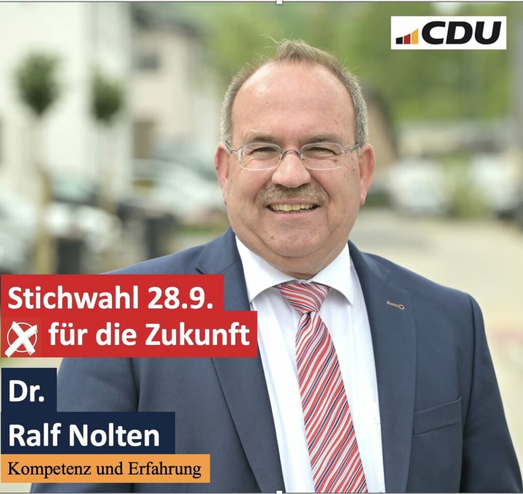 #stichwahl: Die Wahllokale sind heute bis 18:00 Uhr geöffnet. Bitte gehen Sie wä...