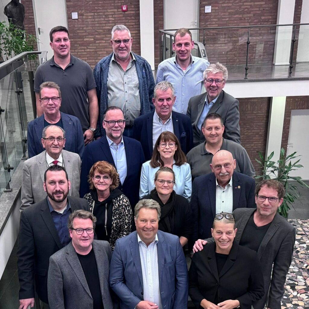 Nach der erfolgreichen Kommunalwahl im September 2025 geht's für die neue CDU-St...