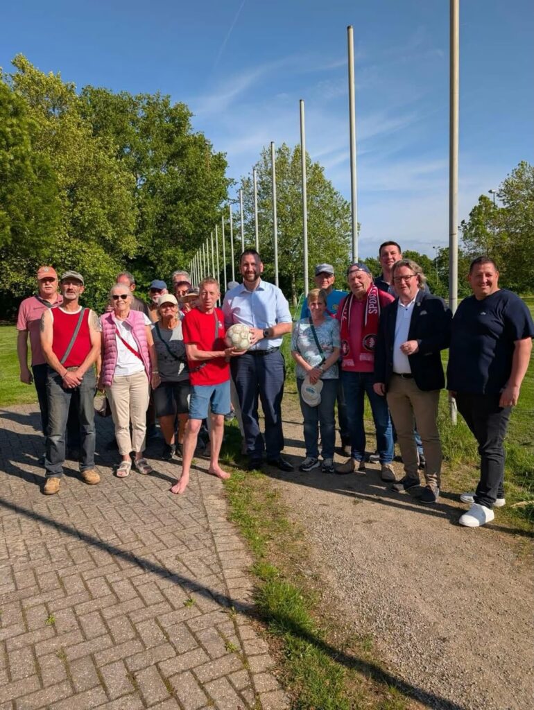 Sportplatz Echtz

Nachdem wir uns schon lange für den Sportplatz Echtz einsetzte...